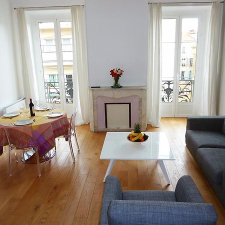 "Le Jazzy" By Enjoynice, 3-Bedroom, 2-Bathroom Spacious Central Apartment Kültér fotó