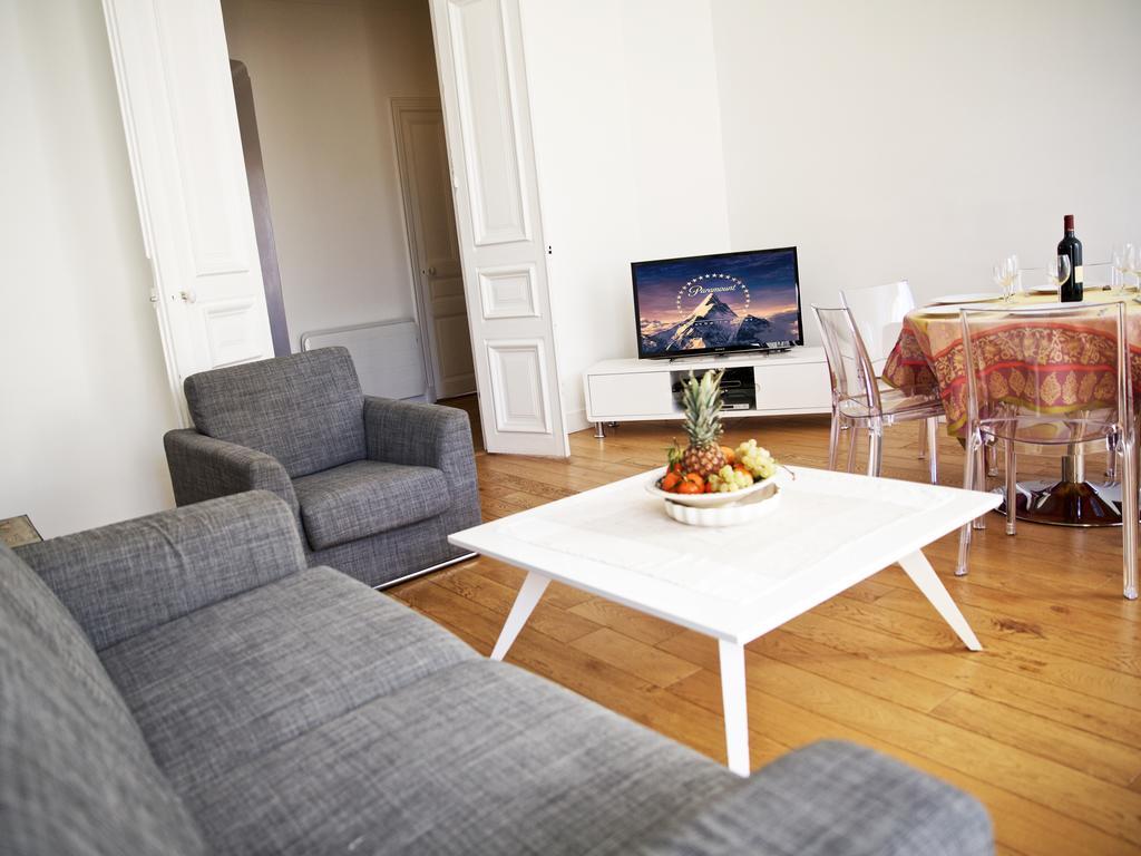 "Le Jazzy" By Enjoynice, 3-Bedroom, 2-Bathroom Spacious Central Apartment Kültér fotó